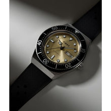 Timex Q M79 Automatic Men's Watch TW2W47600